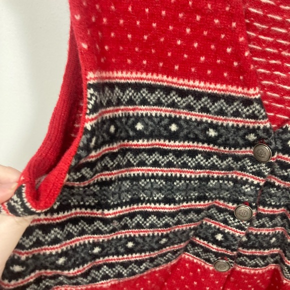 vintage 90s Eddie Bauer Lambs Wool Sweater Vest Medium Petite Fair isle. - Picture 4 of 9